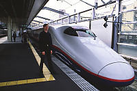 David In Front Of Shinkansen