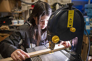 Claira Cutting Corner Braces