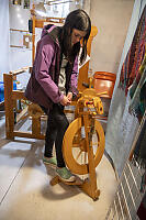 Claira Operating Spinning Wheel