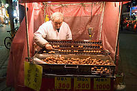 Making Bubble Waffles Japanese Style