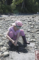 Nara Digging Out Fossil